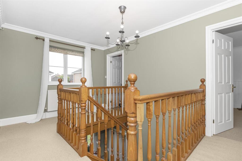 Additional property image - Millennium Close, Frampton Cotterell, Bristol