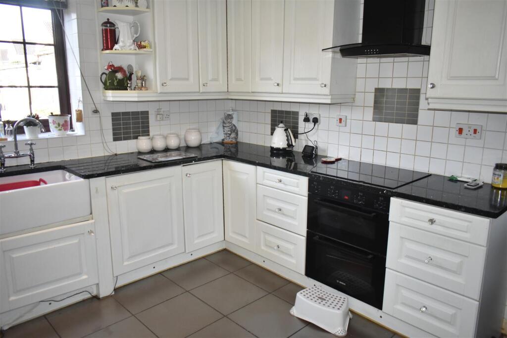 Additional property image - Park Road, Staple Hill, Bristol