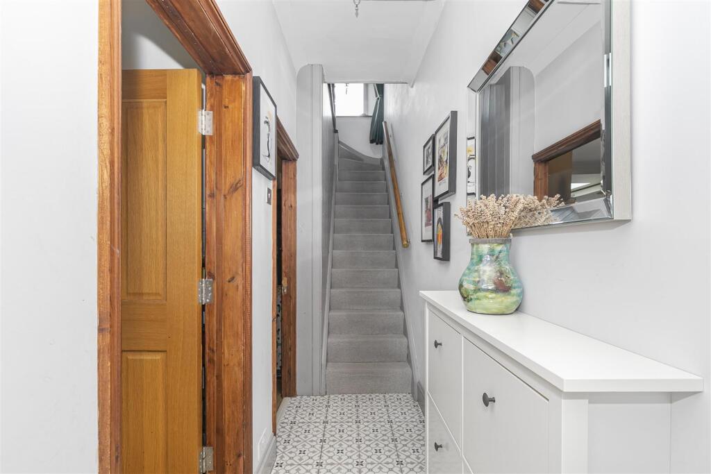 Additional property image - Down Road, Winterbourne Down, BRISTOL