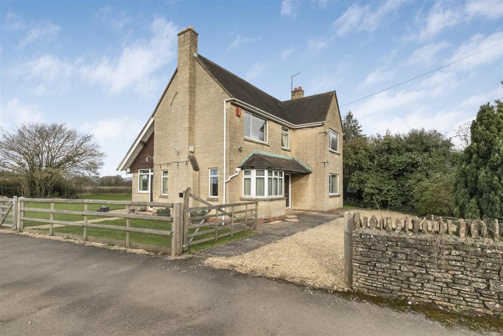 Main image of property: Bristol Road, Iron Acton, Bristol