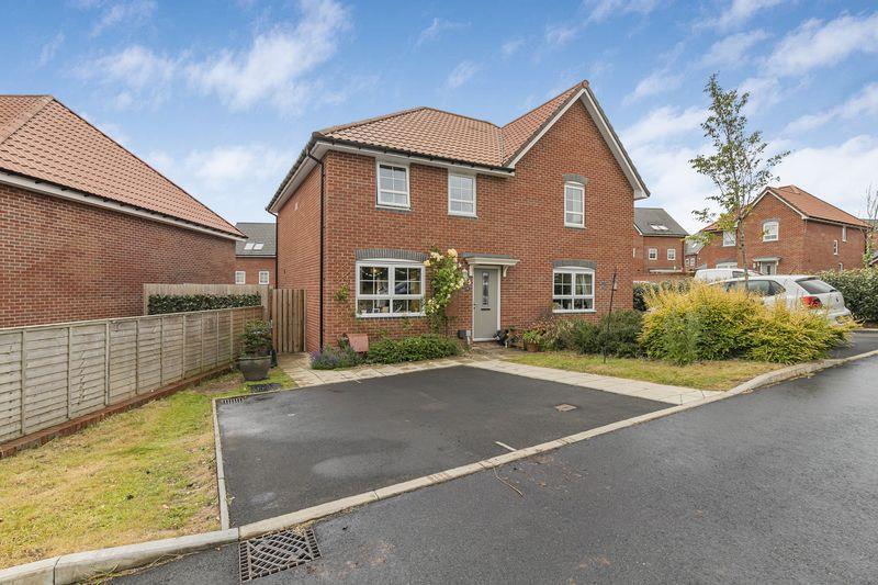 Main image of property: Clover Leaze