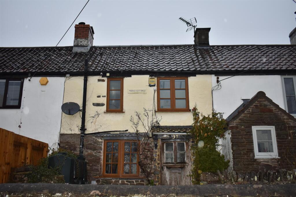 Main image of property: Quarry Barton, Hambrook, BRISTOL, Gloucestershire