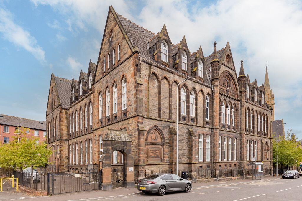 Main image of property: 4/4 Lochend Road, Edinburgh, EH6 8BR