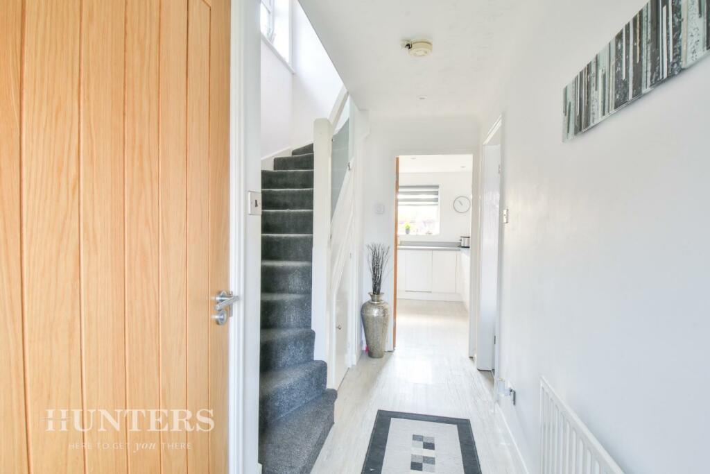 3 bedroom detached house for sale in Walsingham Avenue, Middleton M24