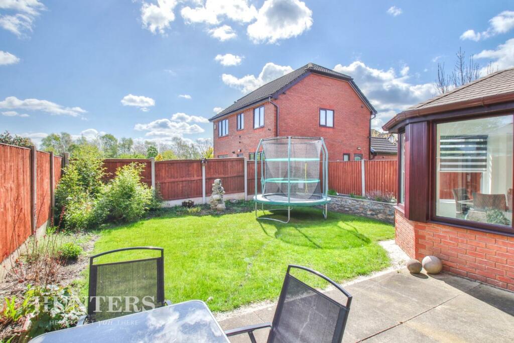 3 bedroom detached house for sale in Walsingham Avenue, Middleton M24