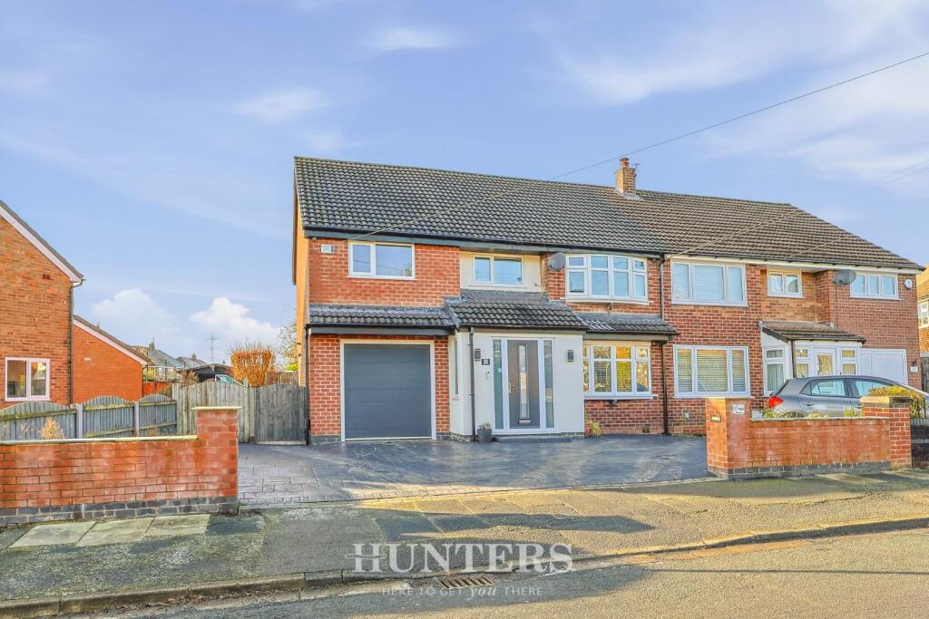 Main image of property: Mossway, Alkrington, Middleton M24