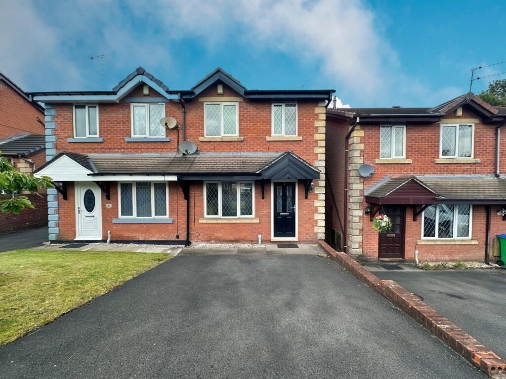 3 bedroom semi-detached house