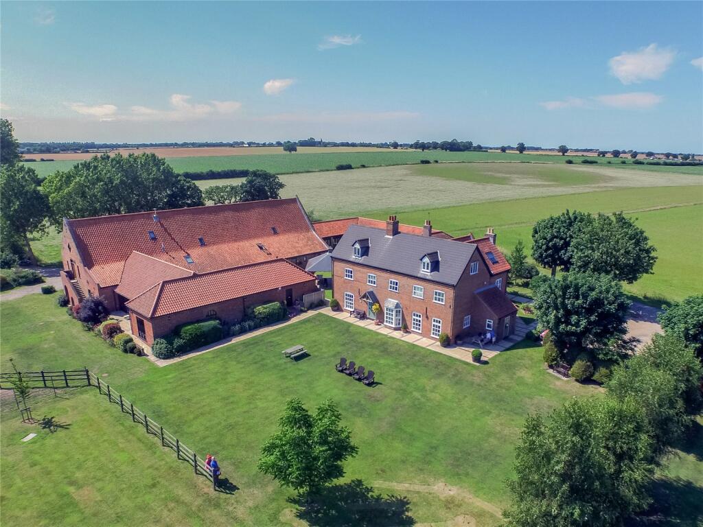 Commercial property for sale in Browns Lane, Mautby, Great Yarmouth, Norfolk, NR29