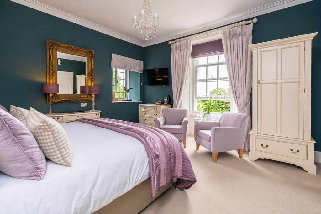 Commercial property for sale in Glenshieling House and Lodge Hatton