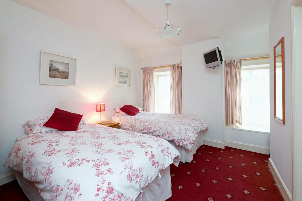 Additional property image - Cross Keys Hotel, High Street, New Galloway, DG7 3RN