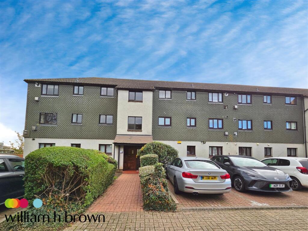Main image of property: Teviot Avenue, Aveley, Essex