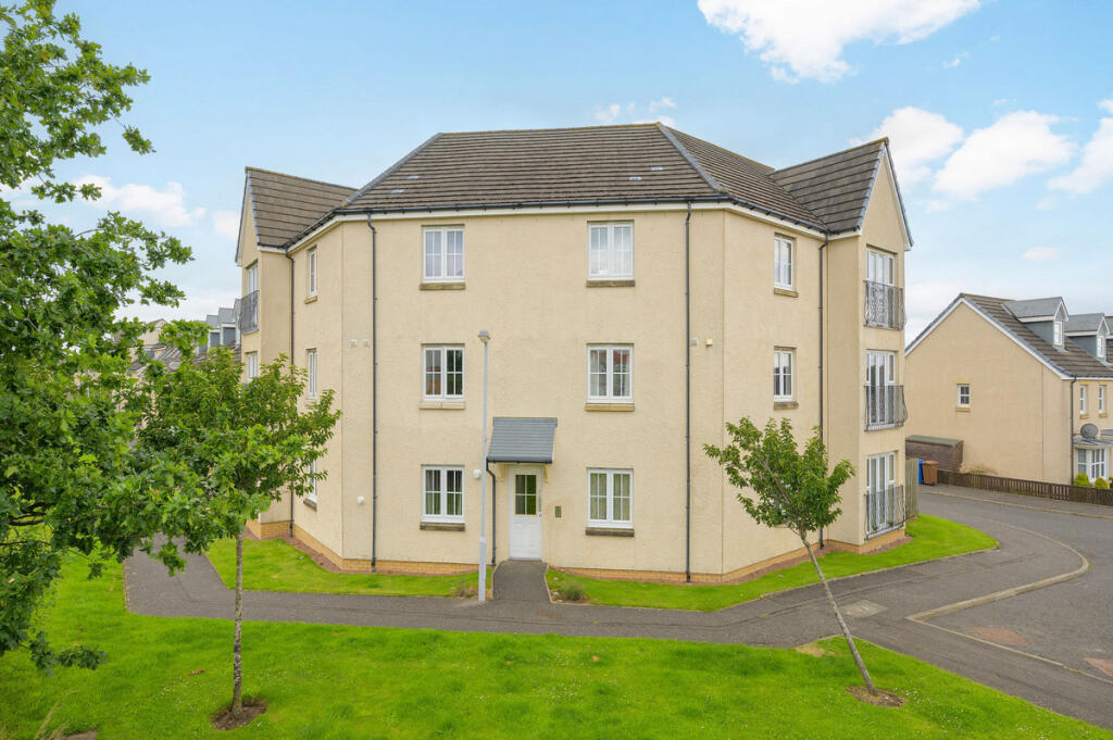 Main image of property: Kenneth Place, Dunfermline, KY11
