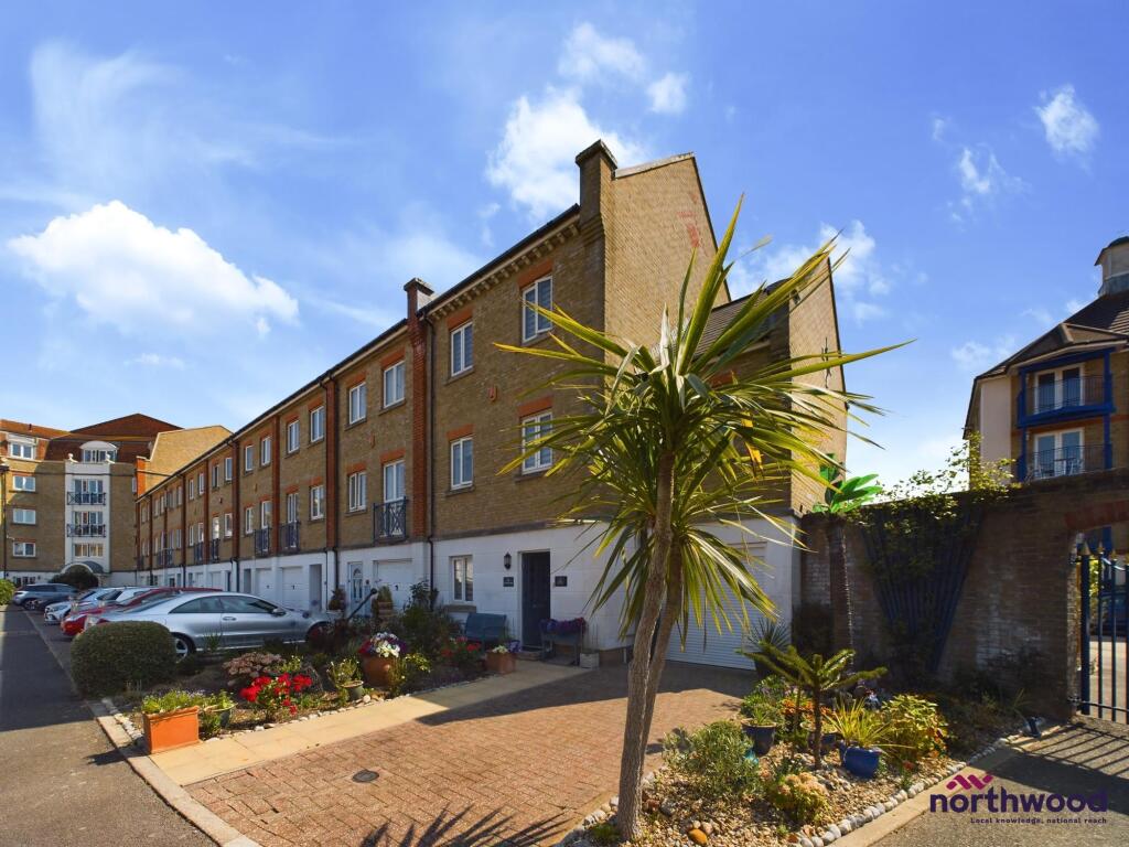 Additional property image - The Piazza, Sovereign Harbour South, Eastbourne, BN23