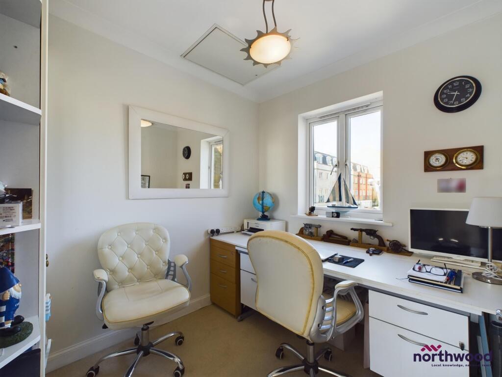 Additional property image - The Piazza, Sovereign Harbour South, Eastbourne, BN23