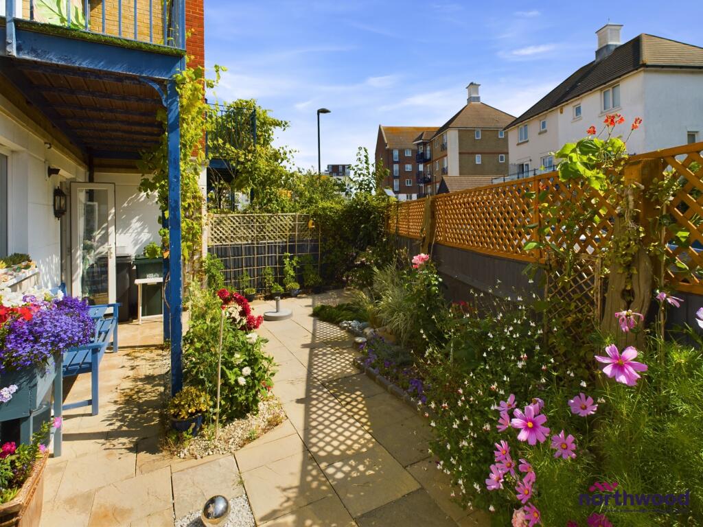 Additional property image - The Piazza, Sovereign Harbour South, Eastbourne, BN23