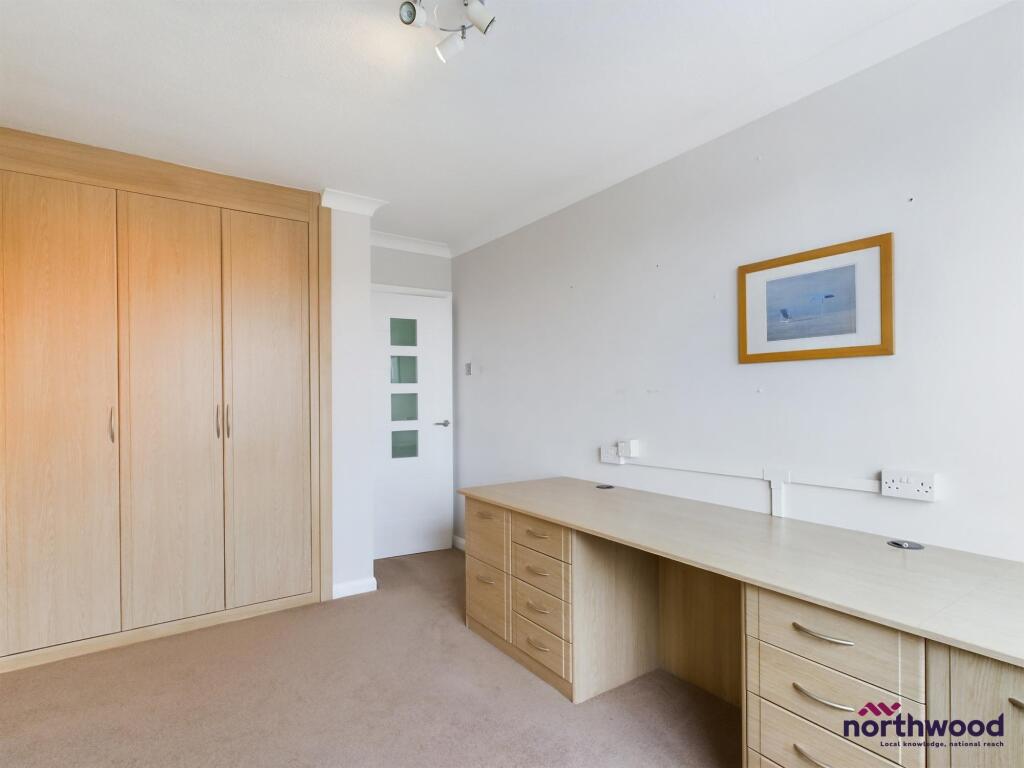 Additional property image - Compton Place, Old Town, Eastbourne, BN21