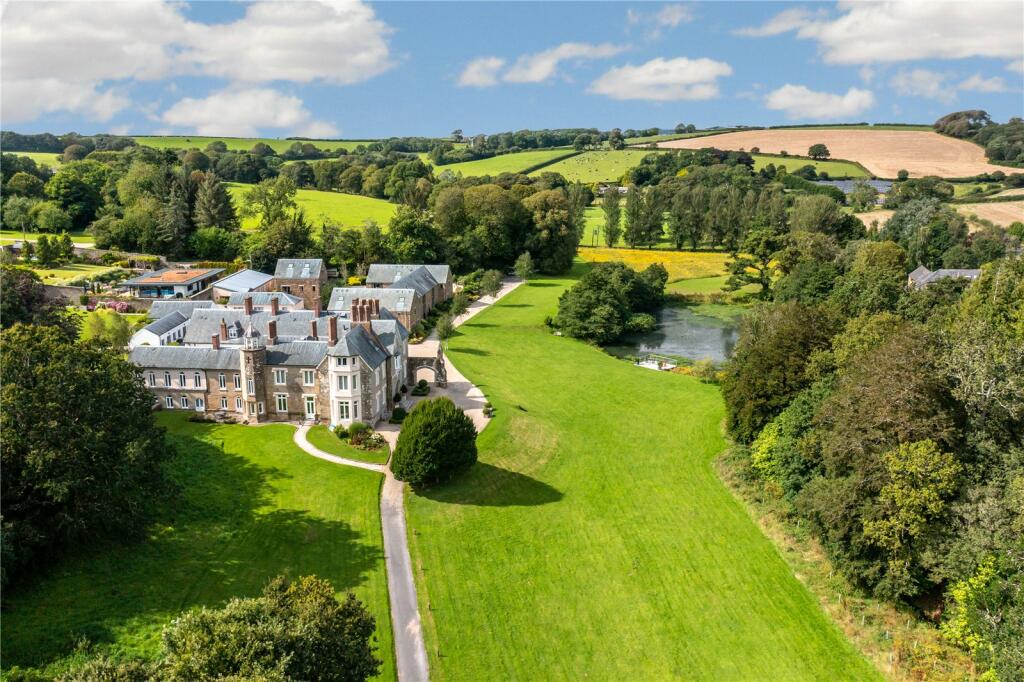 3 bedroom apartment for sale in East Allington, Totnes, Devon, TQ9