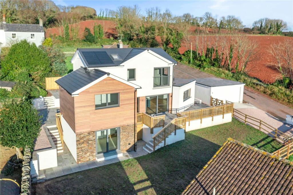 4 bedroom detached house for sale in Chillington, Kingsbridge, Devon, TQ7