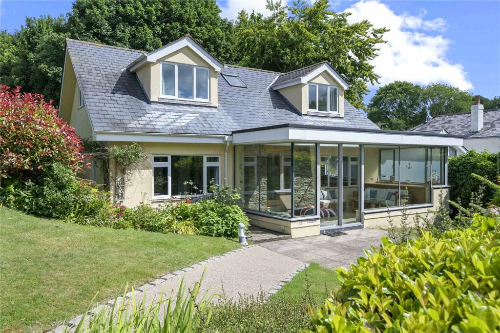 4 bedroom detached house for sale in Chillington, Kingsbridge, Devon, TQ7