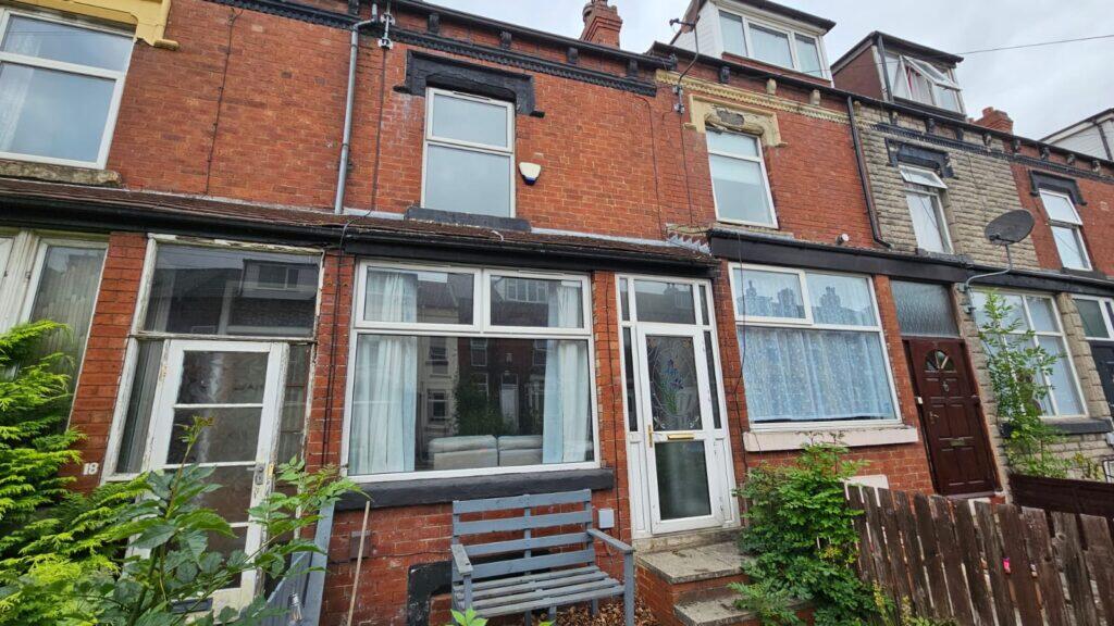 Main image of property: Cross Flatts Place, Leeds, LS11 7JN