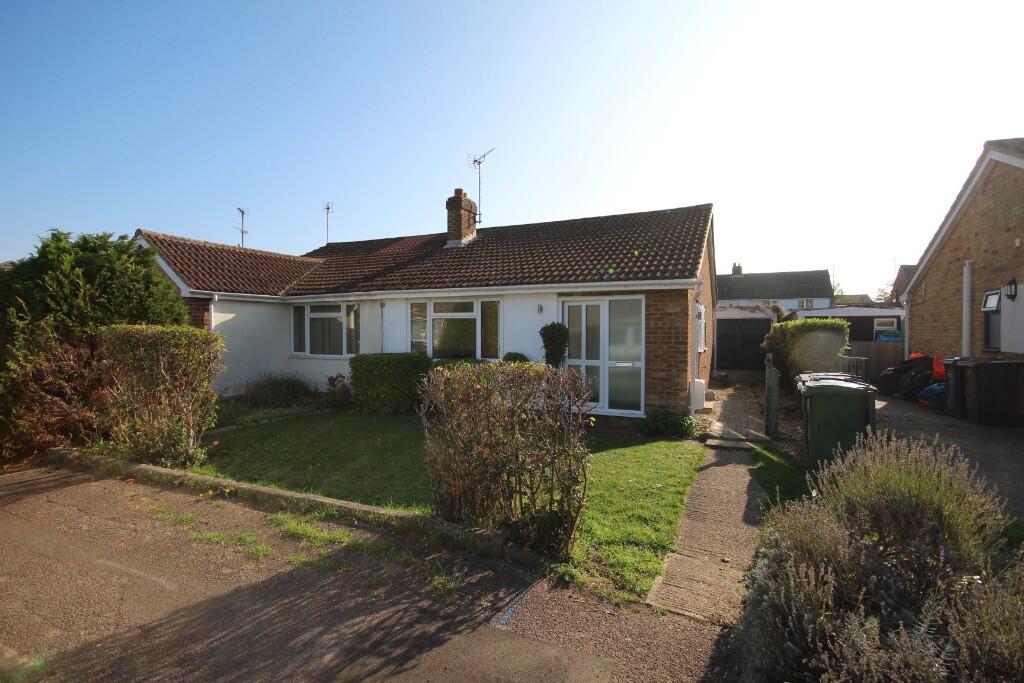 Main image of property: Fontwell Avenue, Cambridge, Cambridgeshire, CB4