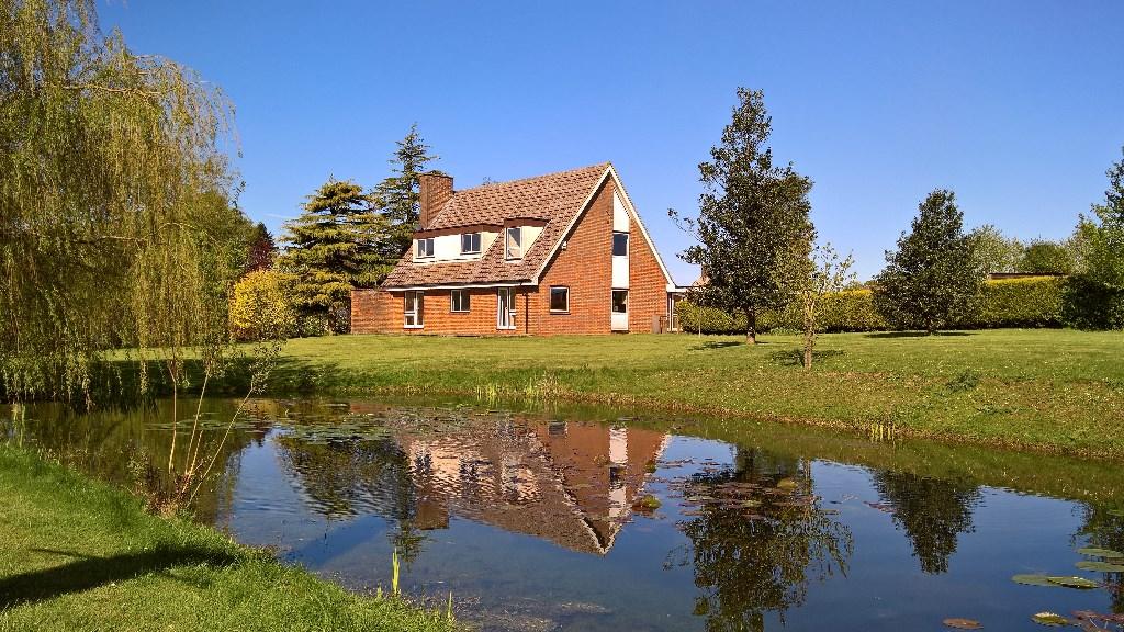 Main image of property: Tussocks, The Causeway, Therfield 