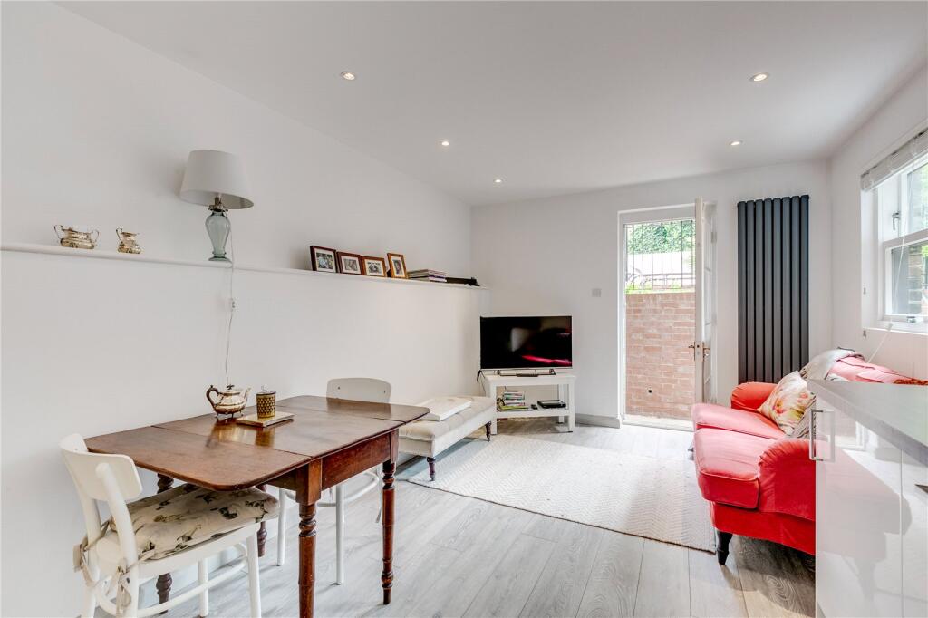 Main image of property: Ramsden Road, Clapham, London, SW12