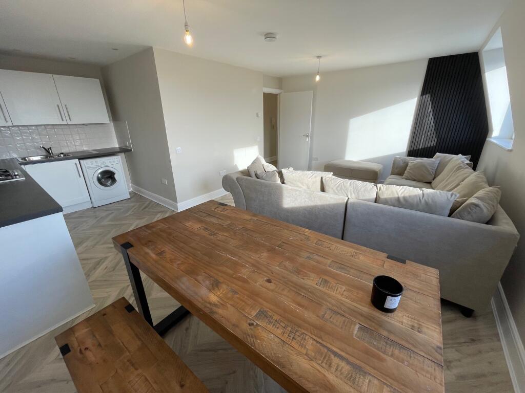 Additional property image - 17 Maizefield House, Moors Walk, Welwyn Garden City, Hertfordshire AL7 2BQ