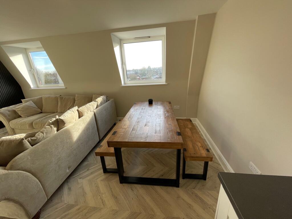 Additional property image - 17 Maizefield House, Moors Walk, Welwyn Garden City, Hertfordshire AL7 2BQ
