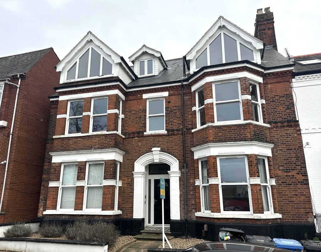 Main image of property: 4 Stracey Road, Norwich, Norfolk NR1 1EZ