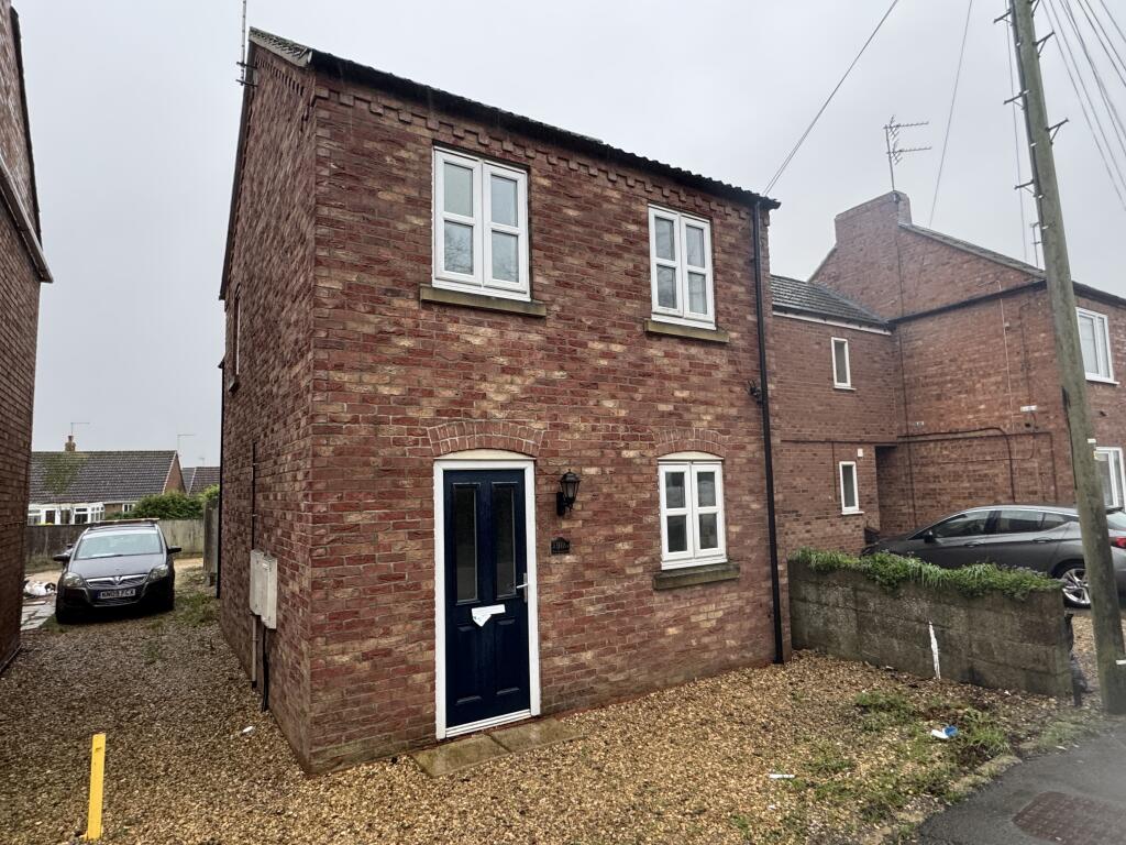 Main image of property: 91A Bourne Road, Spalding, Lincolnshire PE11 1JR