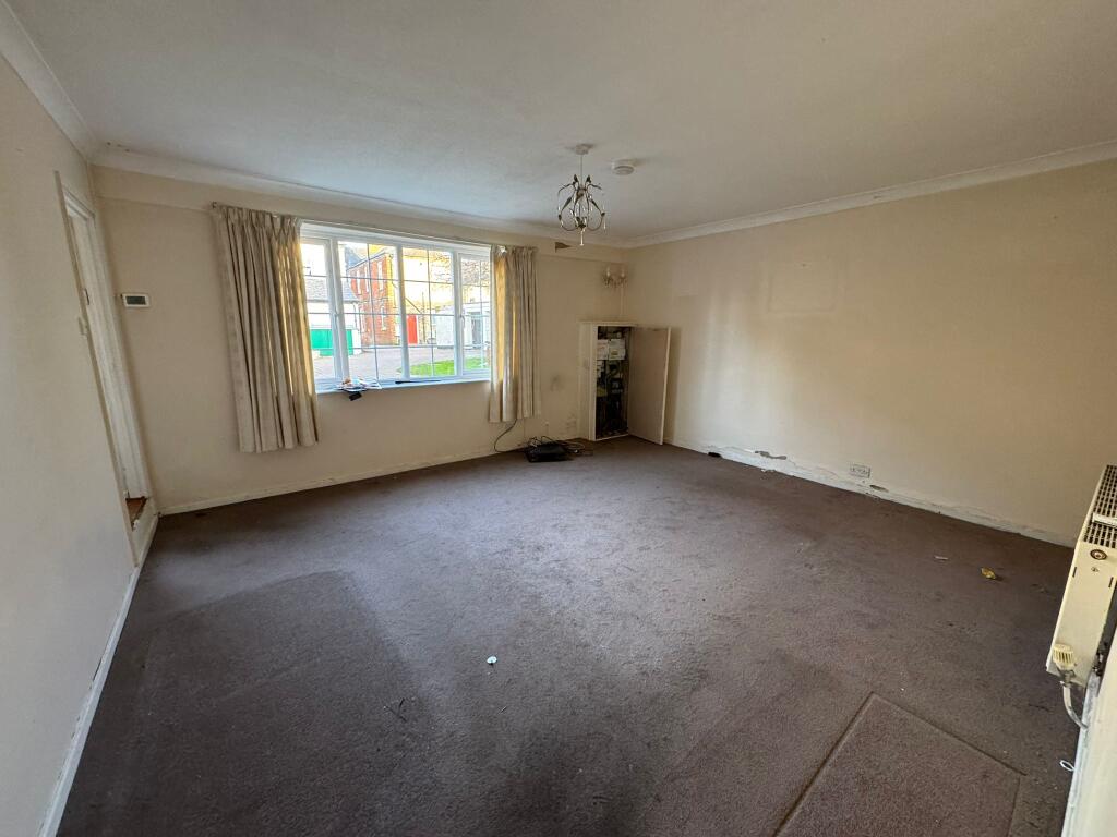 Additional property image - 1 Crampton Cottages, Park Lane, Newmarket, Suffolk CB8 8AX