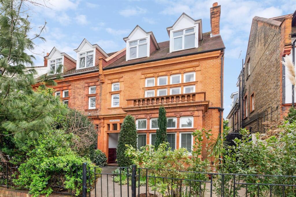 Main image of property: Sutton Court Road, London, W4