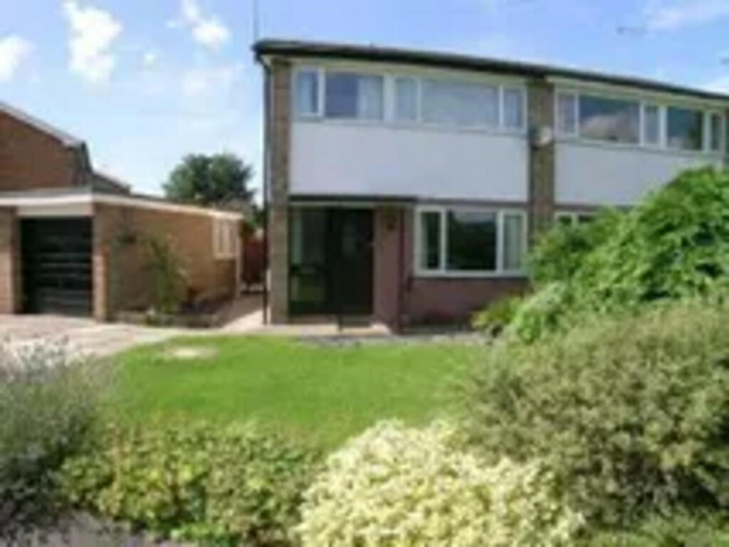 3 bedroom semidetached house for sale in Ringway, Waverton, Chester, CH3