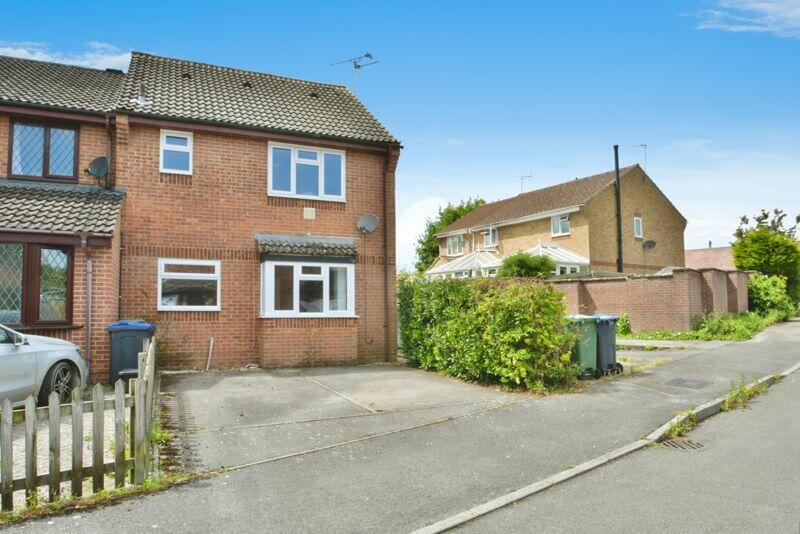1 bedroom terraced house for sale in Proud Close, Purton, Wiltshire, SN5