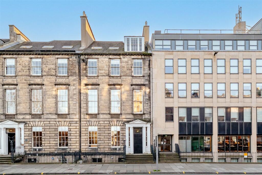 Main image of property: Queen Street, Edinburgh, Midlothian