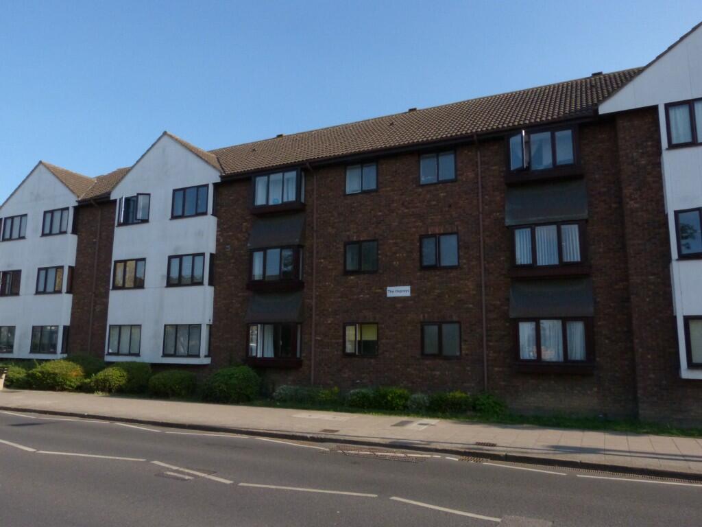 Main image of property: Leigh Road, Leigh-On-Sea, Essex, SS9