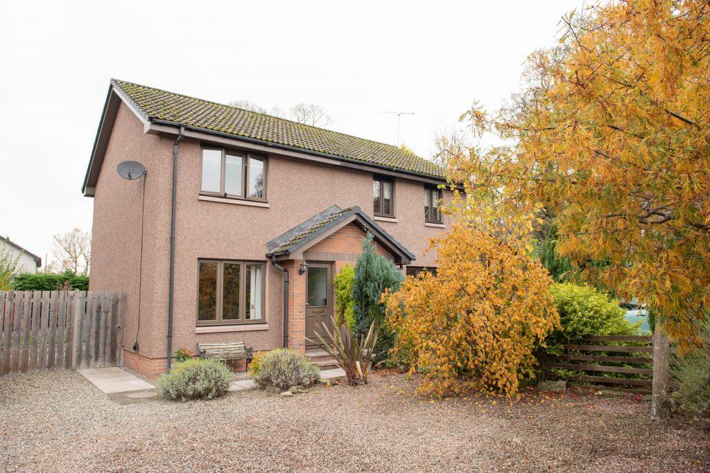 Main image of property: 61 Hendersyde Drive, Kelso, TD5 7TH