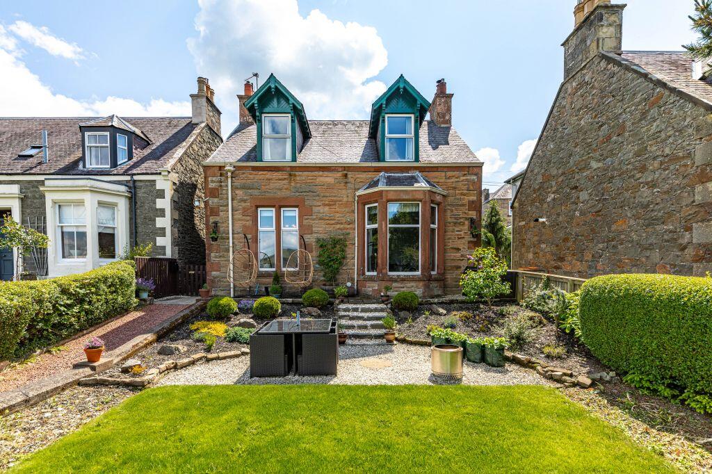 Main image of property: 8 Hillside Terrace, Selkirk, TD7 4LT