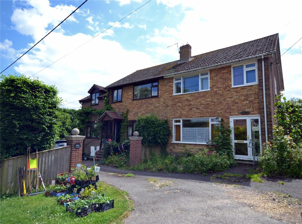 3 bedroom semidetached house for sale in Manchester Road, Sway