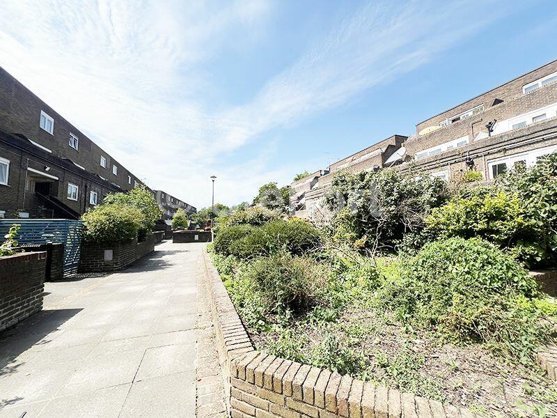 Main image of property: Salisbury Walk, London N19