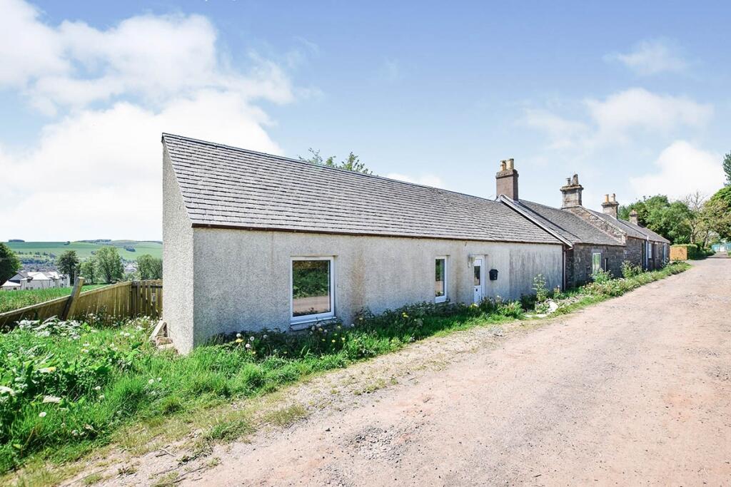 Main image of property: Middlefield Cottage Hawklaw, Cupar, Fife, KY15