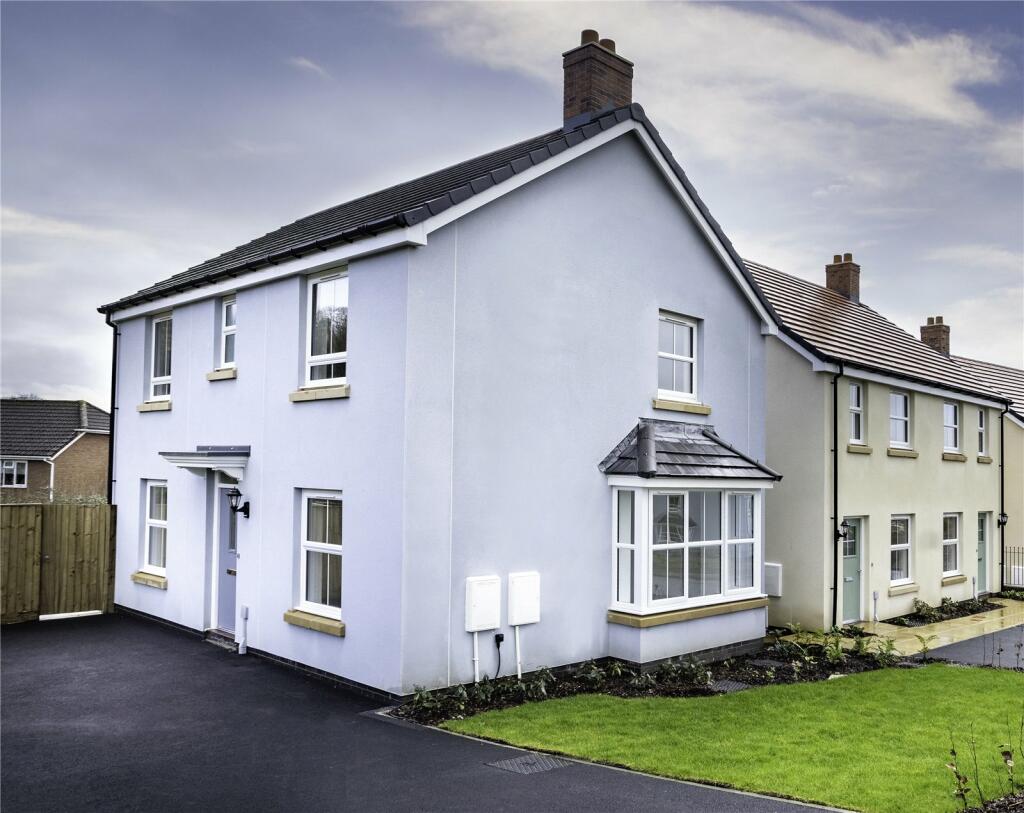 3 bedroom detached house for sale in Crick Road, Portskewett, Caldicot