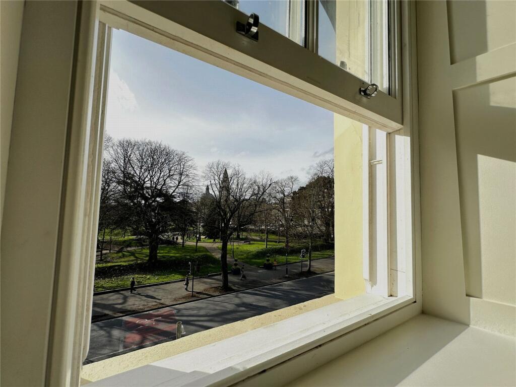 Additional property image - Park Place, Cardiff, CF10