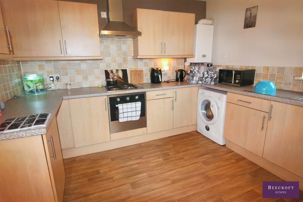 1 bedroom flat for sale in 84, High Street, Thurnscoe, Rotherham, S63