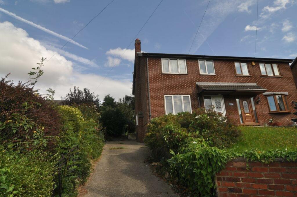 3 bedroom semidetached house for sale in St. Johns Road, Cudworth