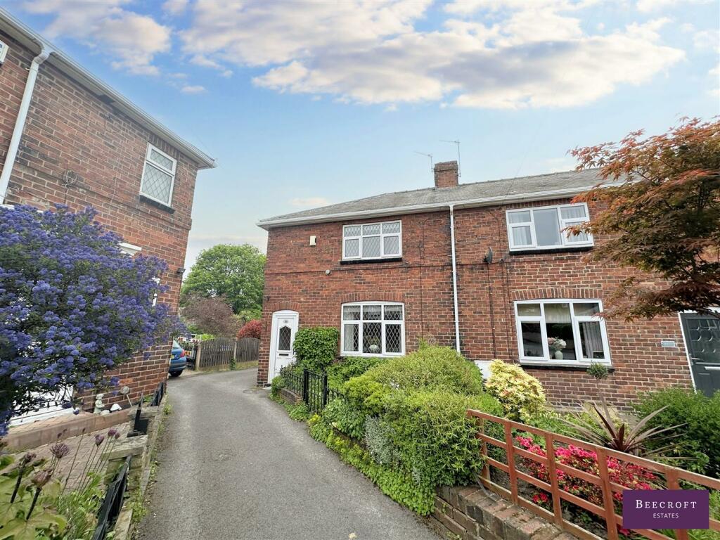 2 bedroom terraced house for sale in Broomhead Road, Wombwell, Barnsley