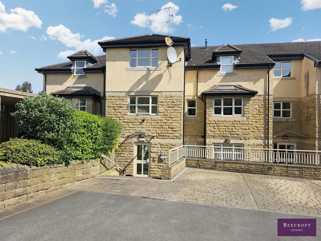 2 bedroom apartment for sale in Beever Lane, Barnsley, S75