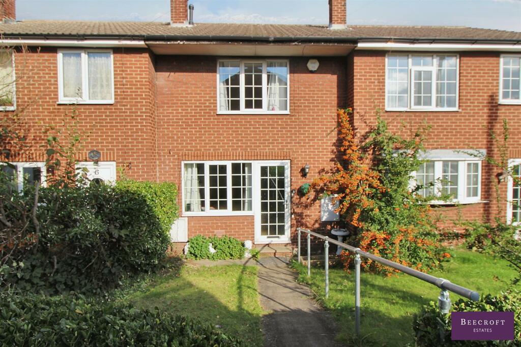 2 bedroom town house for sale in Butterfield Court, Brampton, Barnsley, S73