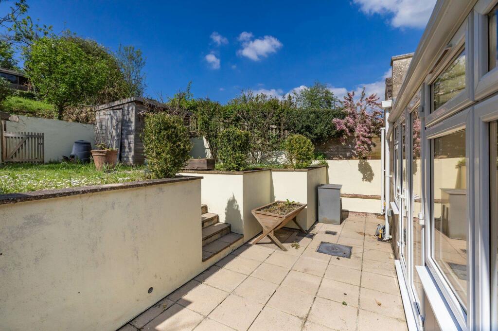 Additional property image - Shoscombe